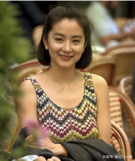 方脸女明星抗老_国字脸女明星美_鹅蛋脸女明星