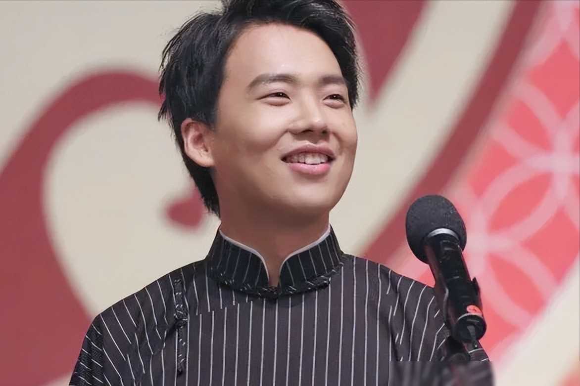 娱乐圈明星饮食背后故事_明星吃黑料理,_明星素食信仰真实性