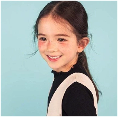 国内雀斑多的女明星_雀斑妆 欧阳娜娜雀斑妆 宋祖儿雀斑妆